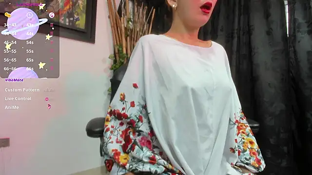 Snapshot of kyra_jeet chatting on February 20, 1:11 pm kyra jeet online show from February 20, 1:11 pm