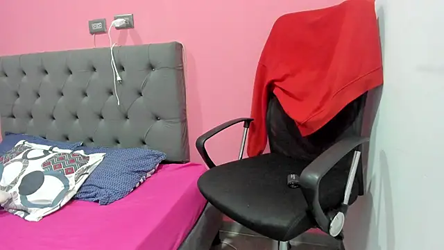 ariloe quintero online show from March 28, 2:05 pm