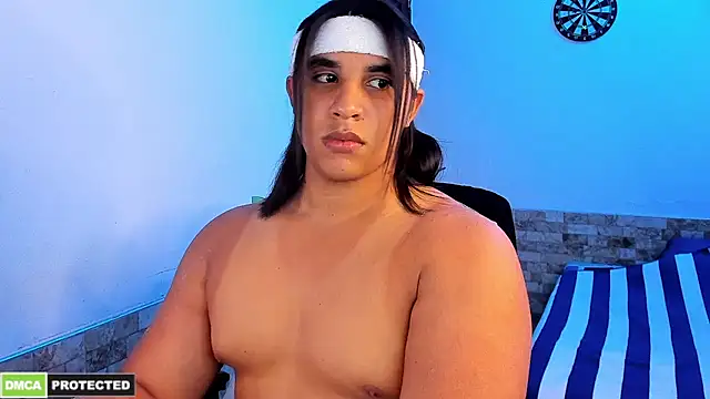 latinboyfit online show from June 24, 3:05 am