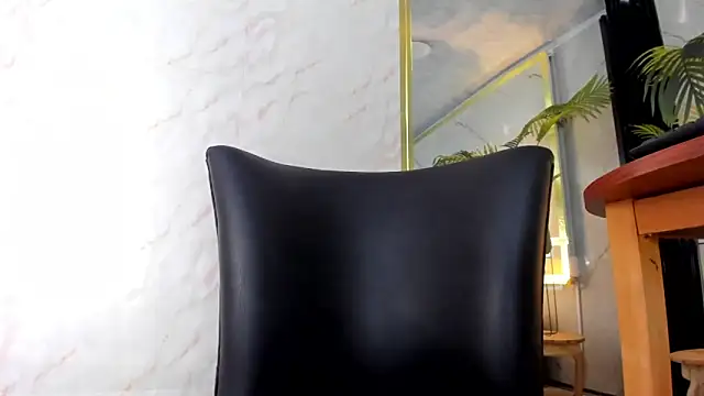 VictoriaKyros online show from April 14, 2:28 am