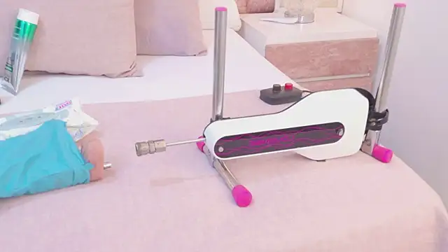 ScarlettFoox online show from March 11, 12:00 pm