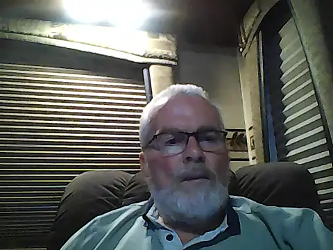Snapshot of rocky8844 chatting on September 9, 2:00 am rocky8844 online show from September 9, 2:00 am