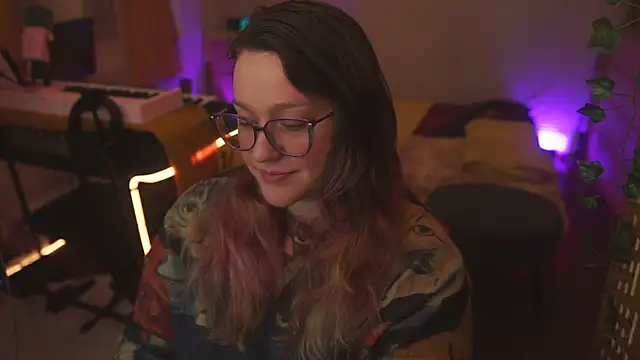 FireproofCuriousiteaze online show from March 14, 5:02 am