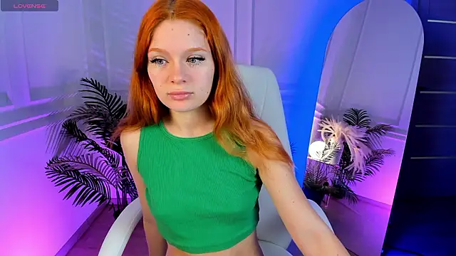 Snapshot of BunnyBooby chatting on February 25, 8:40 pm BunnyBooby online show from February 25, 8:40 pm