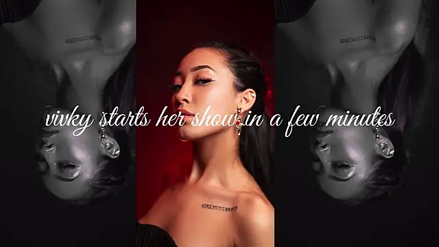 viicky r online show from April 21, 5:03 am