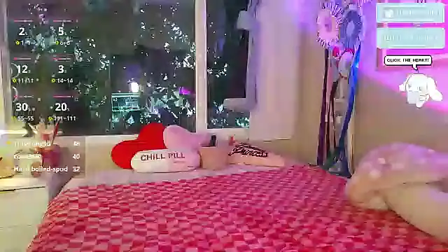 itscleomoon online show from February 13, 1:34 am