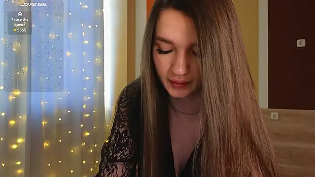 rokroxy online show from February 11, 5:45 am