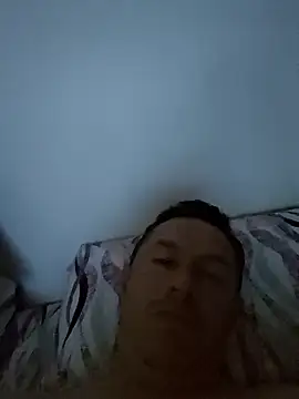 Snapshot of L_hotcream chatting on February 1, 4:27 pm L hotcream online show from February 1, 4:27 pm