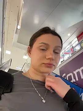 Niki Hug online show from January 17, 11:37 am