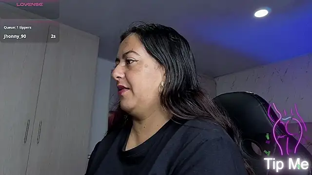 evelyn harpeery online show from February 9, 10:52 am