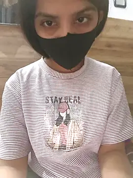 kinsu4763 online show from April 2, 5:10 pm