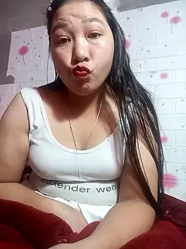 giang0055 online show from January 14, 6:19 am