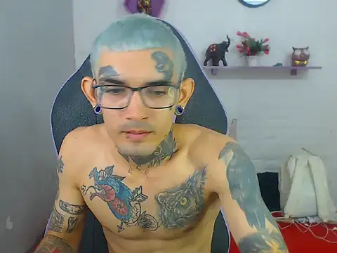 Boy tatto77 online show from December 22, 7:00 pm