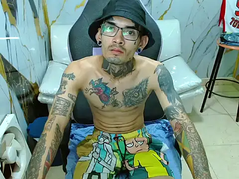 Boy tatto77 online show from March 21, 12:21 pm