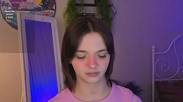 Snapshot of LetoriaNotley chatting on March 4, 8:59 pm LetoriaNotley online show from March 4, 8:59 pm