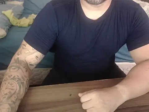 drlluis online show from February 7, 5:16 pm