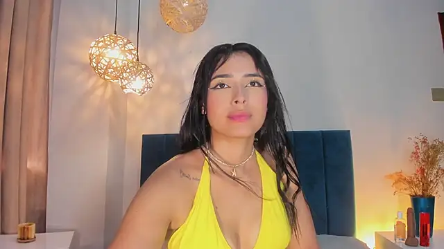 GahiaBelucci online show from April 11, 6:23 pm