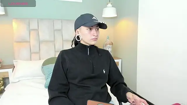 Snapshot of Demetra-Nox01 chatting on January 11, 3:22 am Demetra-Nox01 online show from January 11, 3:22 am