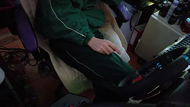 Gay-Versaut online show from March 1, 9:39 pm