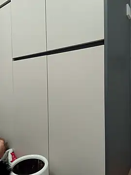 zzdd999 online show from February 4, 3:45 am