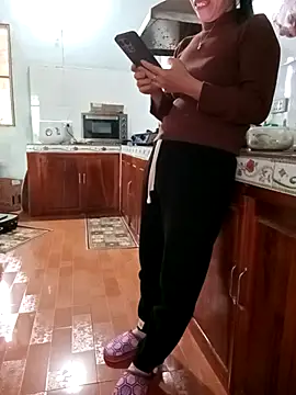 Sweet-Berryy online show from February 11, 3:55 am