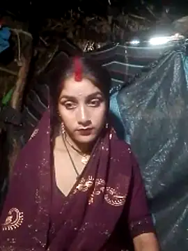 Snapshot of Pinki_rani chatting on May 23, 10:03 pm Pinki rani online show from May 23, 10:03 pm