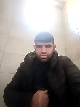 Snapshot of musa27272 chatting on December 18, 8:31 am musa27272 online show from December 18, 8:31 am