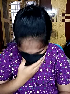 Snapshot of maduri__ chatting on February 1, 10:25 am maduri online show from February 1, 10:25 am