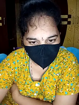 Snapshot of maduri__ chatting on February 15, 12:29 am maduri online show from February 15, 12:29 am