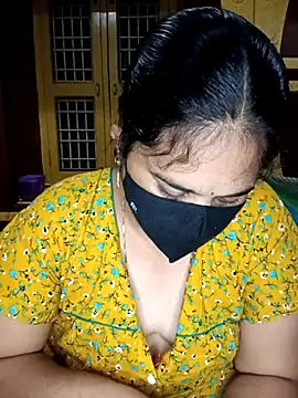 Snapshot of maduri__ chatting on February 22, 5:00 pm maduri online show from February 22, 5:00 pm