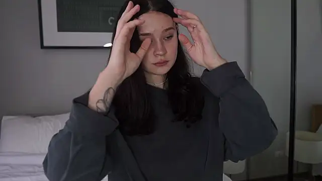 bonjour nihao hello online show from March 9, 4:05 am