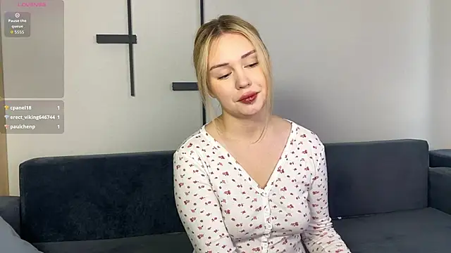 StellaSweetTrouble online show from February 22, 9:08 am