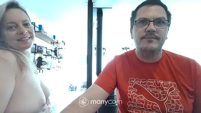 Snapshot of Miss-Chupagirly chatting on February 4, 9:04 am Miss-Chupagirly online show from February 4, 9:04 am