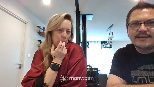 Snapshot of Miss-Chupagirly chatting on February 5, 9:14 am Miss-Chupagirly online show from February 5, 9:14 am