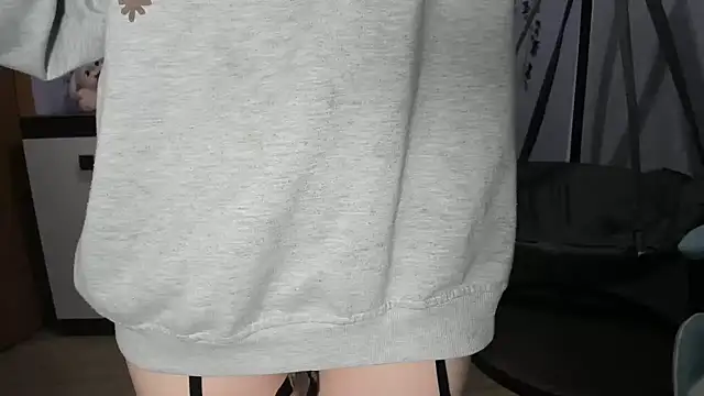 Yoonhee ki online show from February 22, 4:16 pm