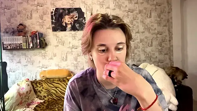 Carollforyou online show from April 12, 2:11 pm