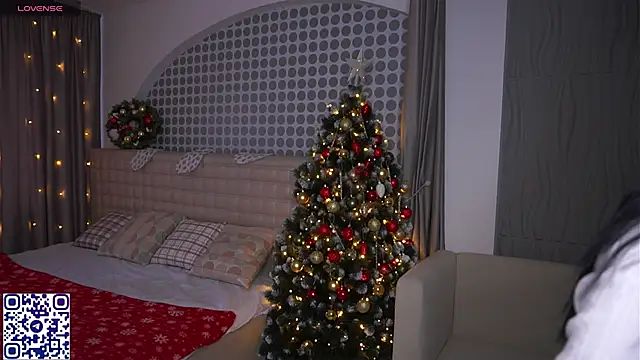 DeliaLoma online show from January 15, 5:56 am