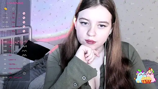 chisifri1 online show from May 7, 10:26 pm