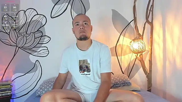 maaxtaylor  online show from February 18, 11:28 am