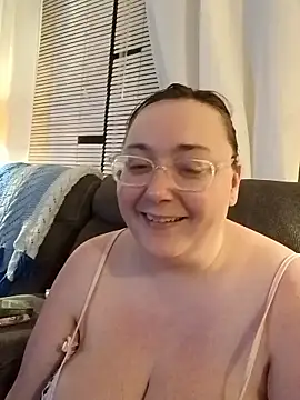 pinkcheetah12 online show from February 15, 2:19 am