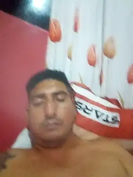 Yrresistible666 online show from February 7, 3:43 am