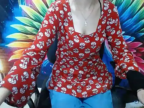 Snapshot of Farhana_beautyfull chatting on July 14, 10:32 am Farhana beautyfull online show from July 14, 10:32 am