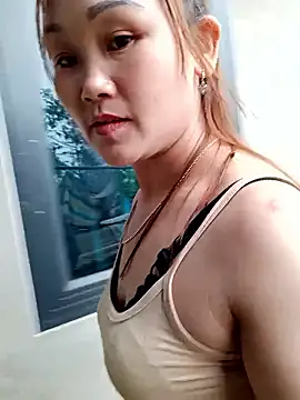 Snapshot of yula-bi chatting on March 17, 10:18 am yula-bi online show from March 17, 10:18 am