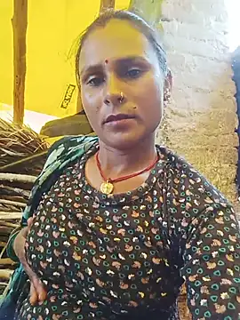 Cuty priti online show from August 3, 8:13 am
