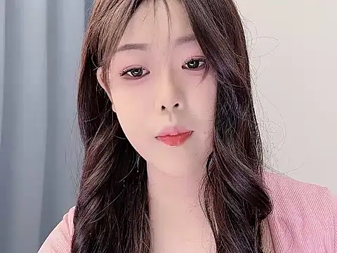 smalldaisy online show from January 15, 1:54 am