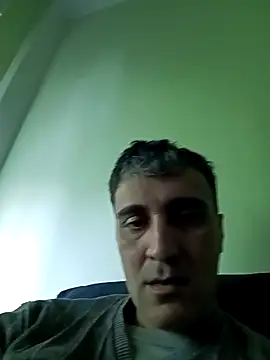 Snapshot of damisexhot chatting on June 27, 7:08 pm damisexhot online show from June 27, 7:08 pm