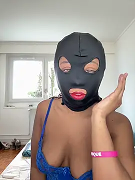 cassie miller velvet online show from December 22, 11:18 am