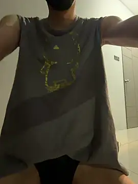 boyxx319 online show from February 13, 3:30 pm