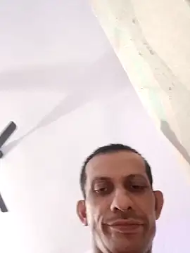 Snapshot of juicy--cock chatting on June 8, 2:50 pm juicy--cock online show from June 8, 2:50 pm