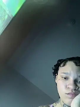 Snapshot of urprettygirlleenay chatting on March 4, 8:37 pm urprettygirlleenay online show from March 4, 8:37 pm